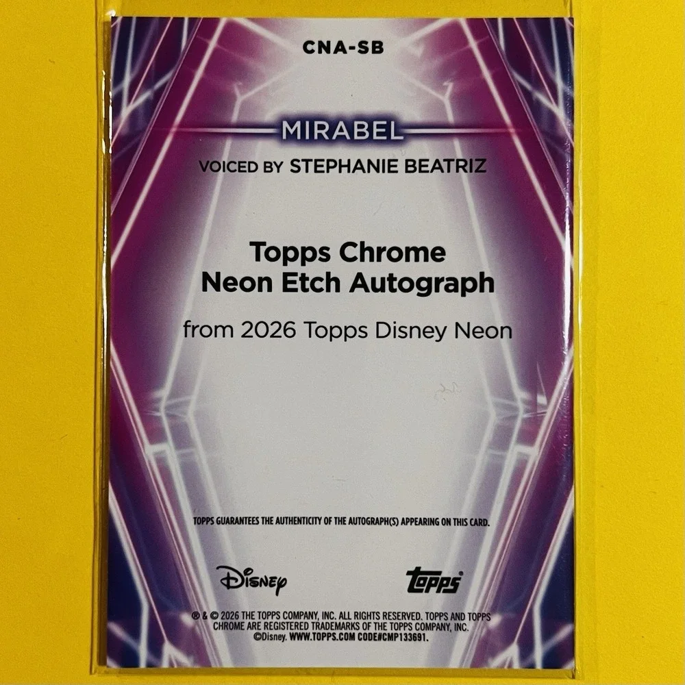 2026 Topps Disney Neon Mirabel Topps Chrome Neon Etch Autograph‎ CNA-SB Auto